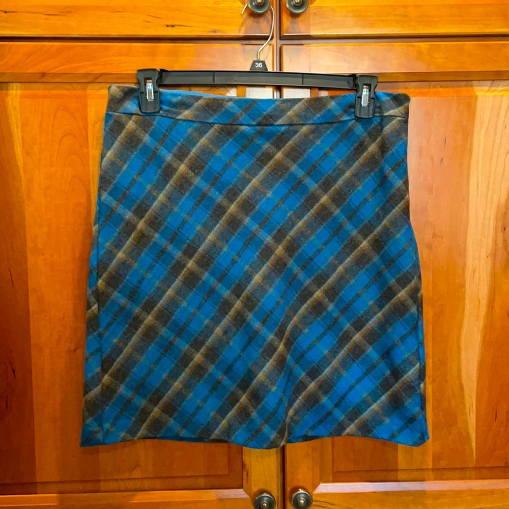 Women’s AEO Plaid Wool Skirt Size 12 EUC